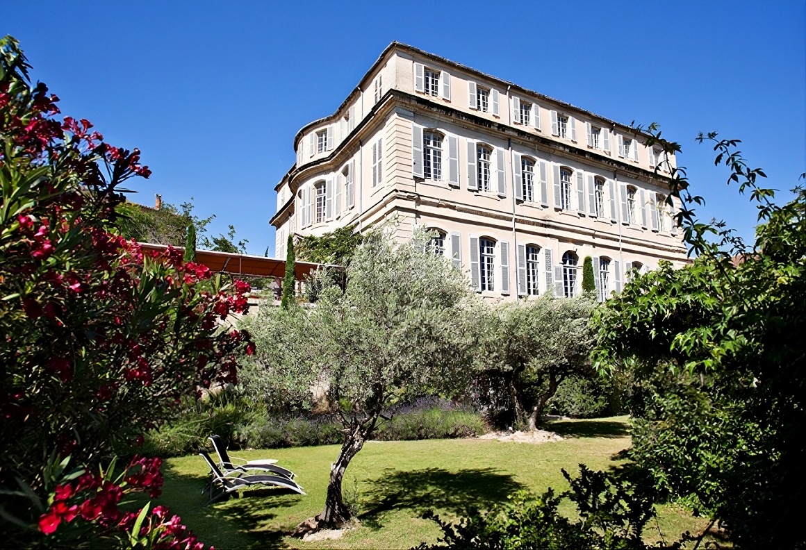 Maison de Sade page - chateau de Mazan